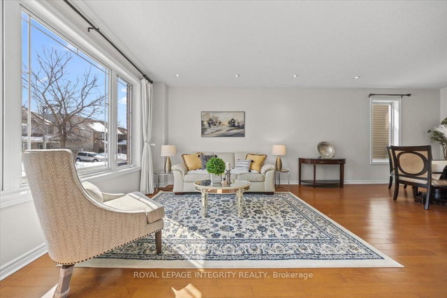 650 New Liskeard Crescent