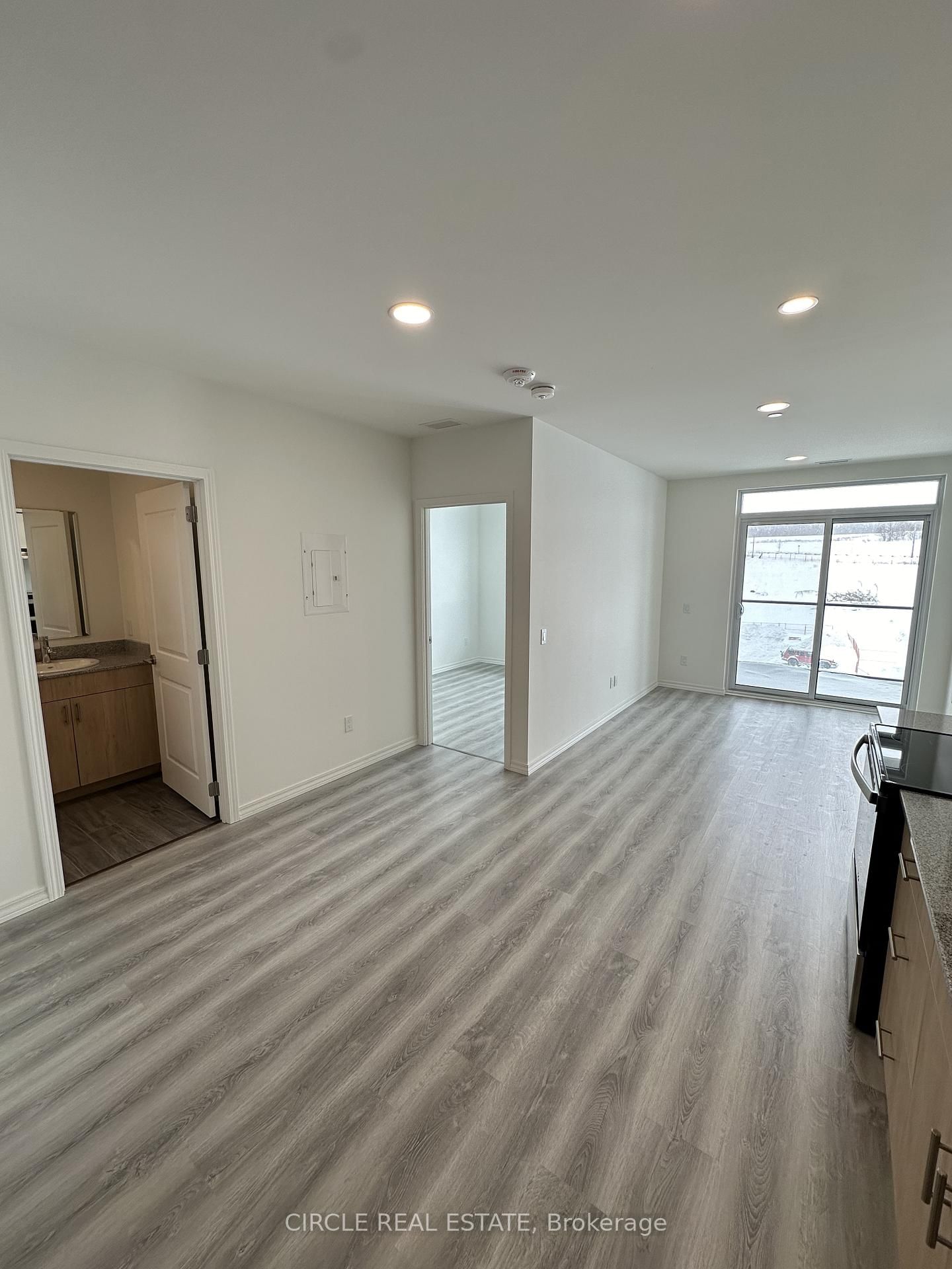 191 Elmira Road S, Unit 409 - Photo 6