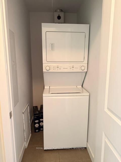 125 Shoreview Place, Unit 233 - Photo 14