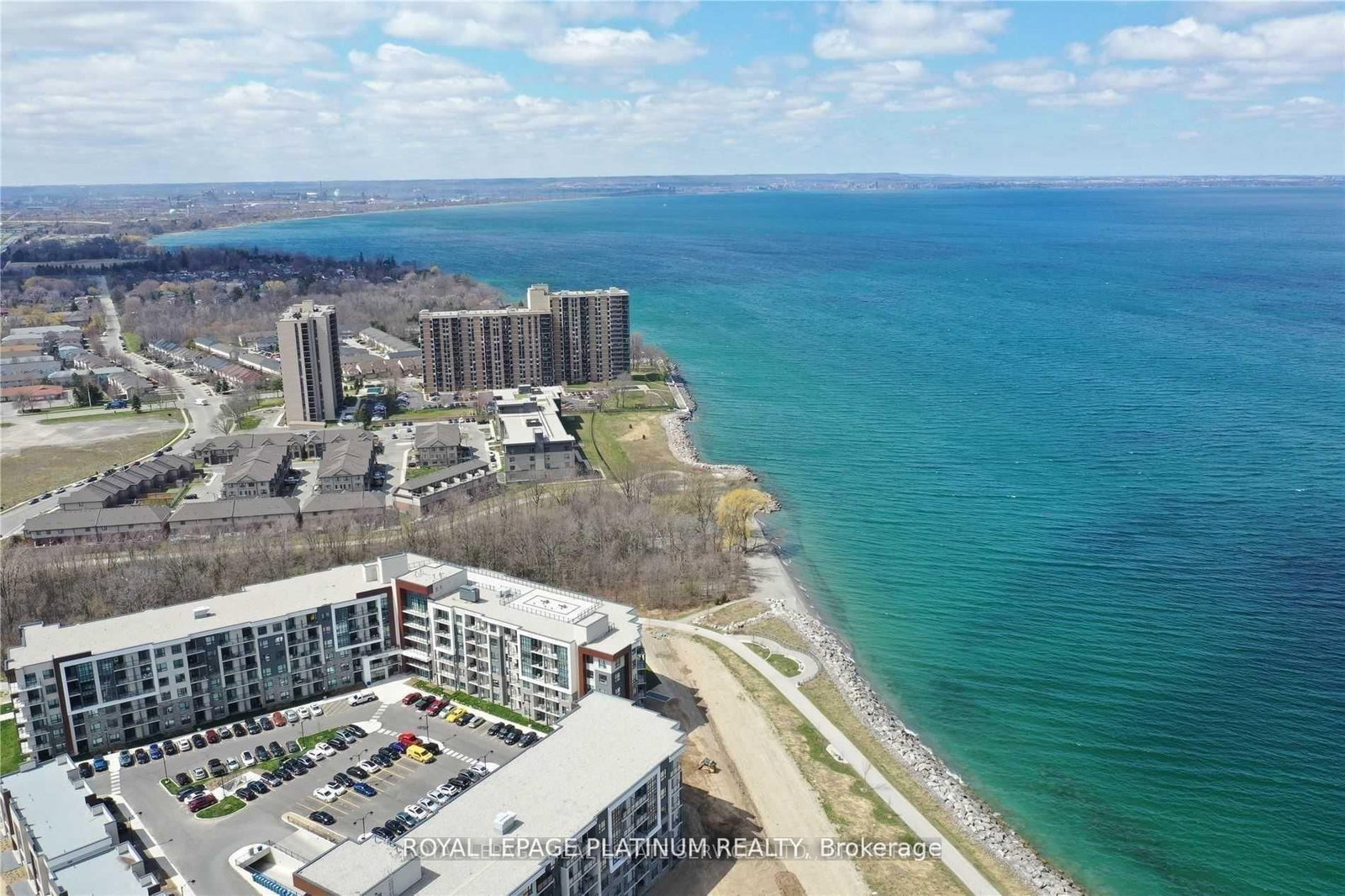 125 Shoreview Place, Unit 233 - Photo 2