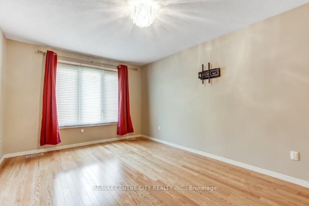 99 Edgevalley Road, Unit 46 - Photo 18