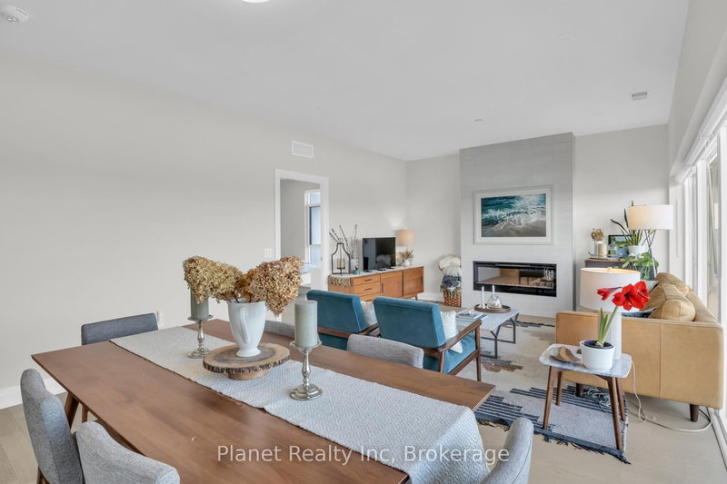 712 - 71 Wyndham St S, Guelph, N1E 5R3 | Image 2