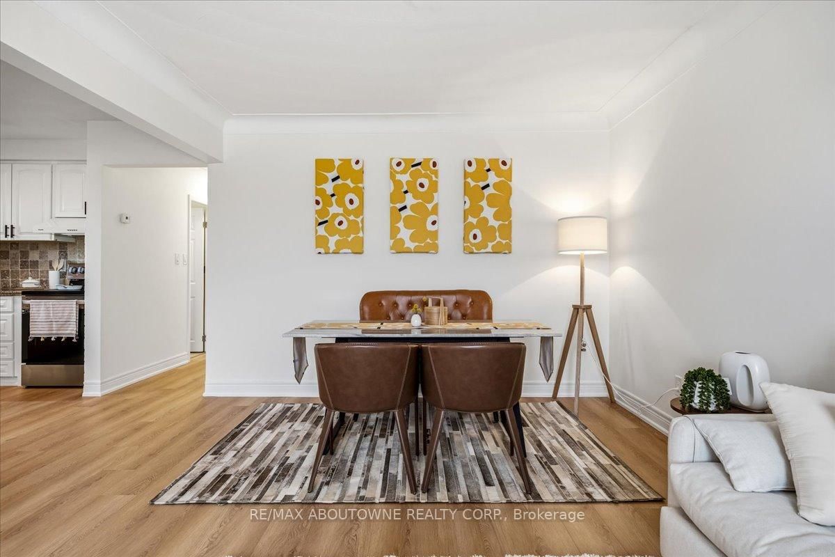 Detached House for sale at 106 Beland Avenue, Hamilton, Ontario, L8H 6C1 - McQuesten - MLS: X12927374