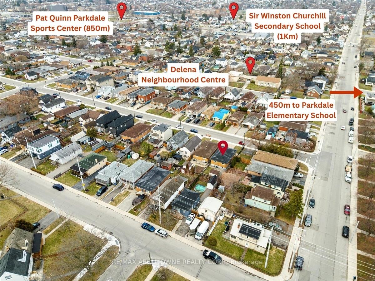 Detached House for sale at 106 Beland Avenue, Hamilton, Ontario, L8H 6C1 - McQuesten - MLS: X12927374