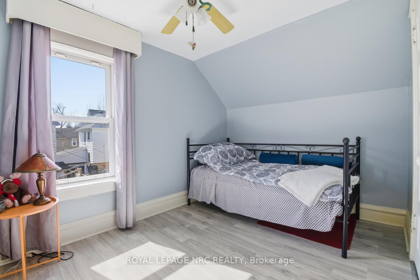 4634 Armoury Street • Niagara Falls, ON photo 12