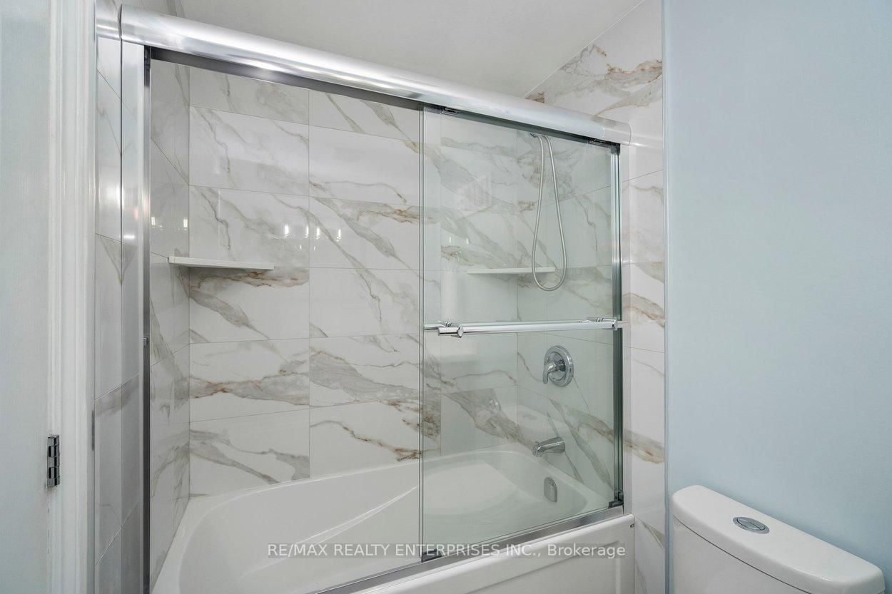 121 Morgan Avenue, Unit 7 - Photo 21