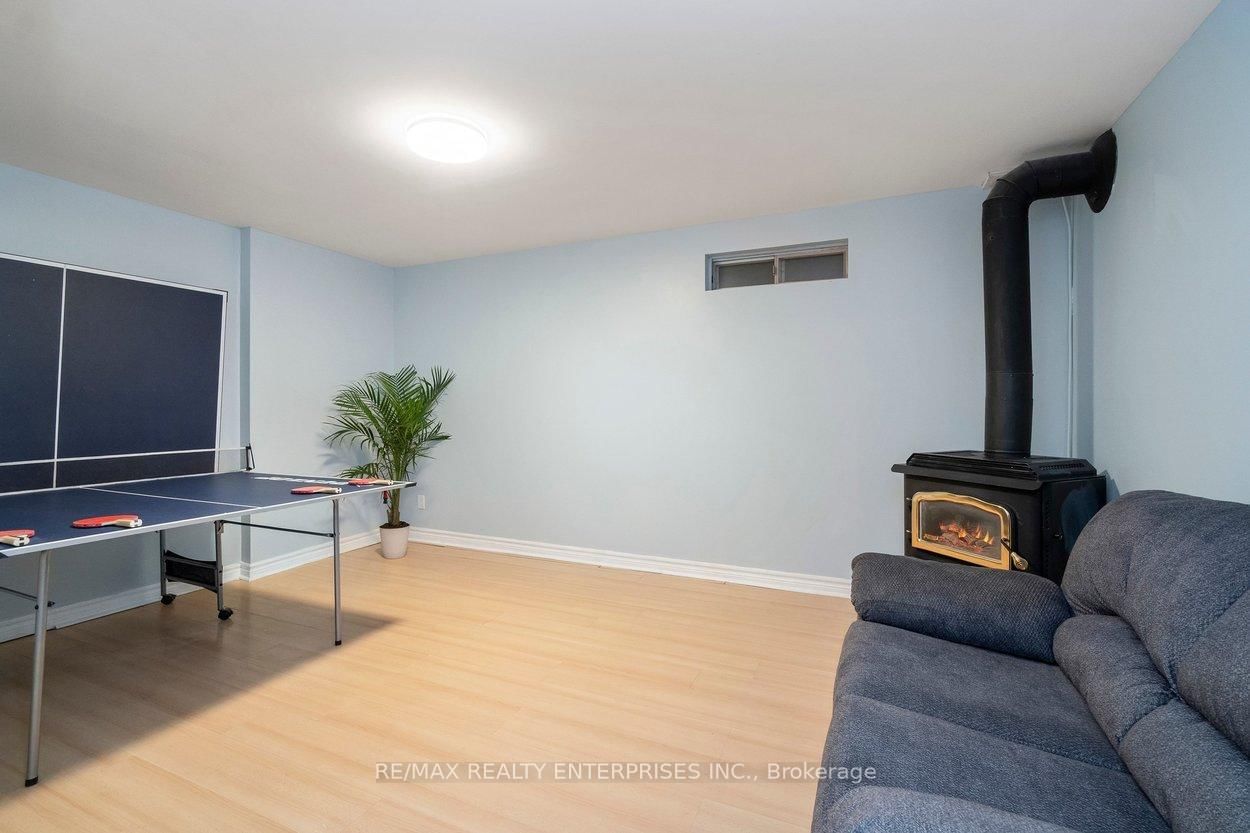 121 Morgan Avenue, Unit 7 - Photo 24
