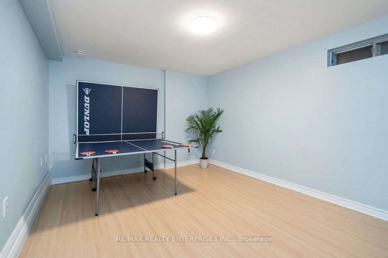 121 Morgan Avenue, Unit 7 - Photo 25