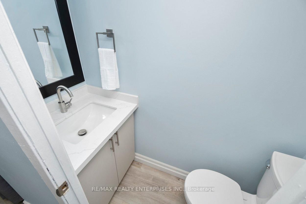 121 Morgan Avenue, Unit 7 - Photo 28