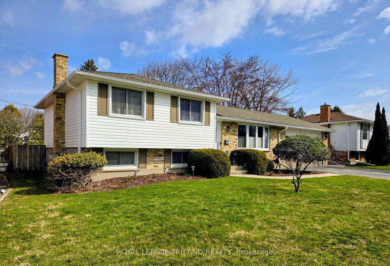 59 Lawrence Ave, St. Thomas, N5R 4Y7 | Image 2