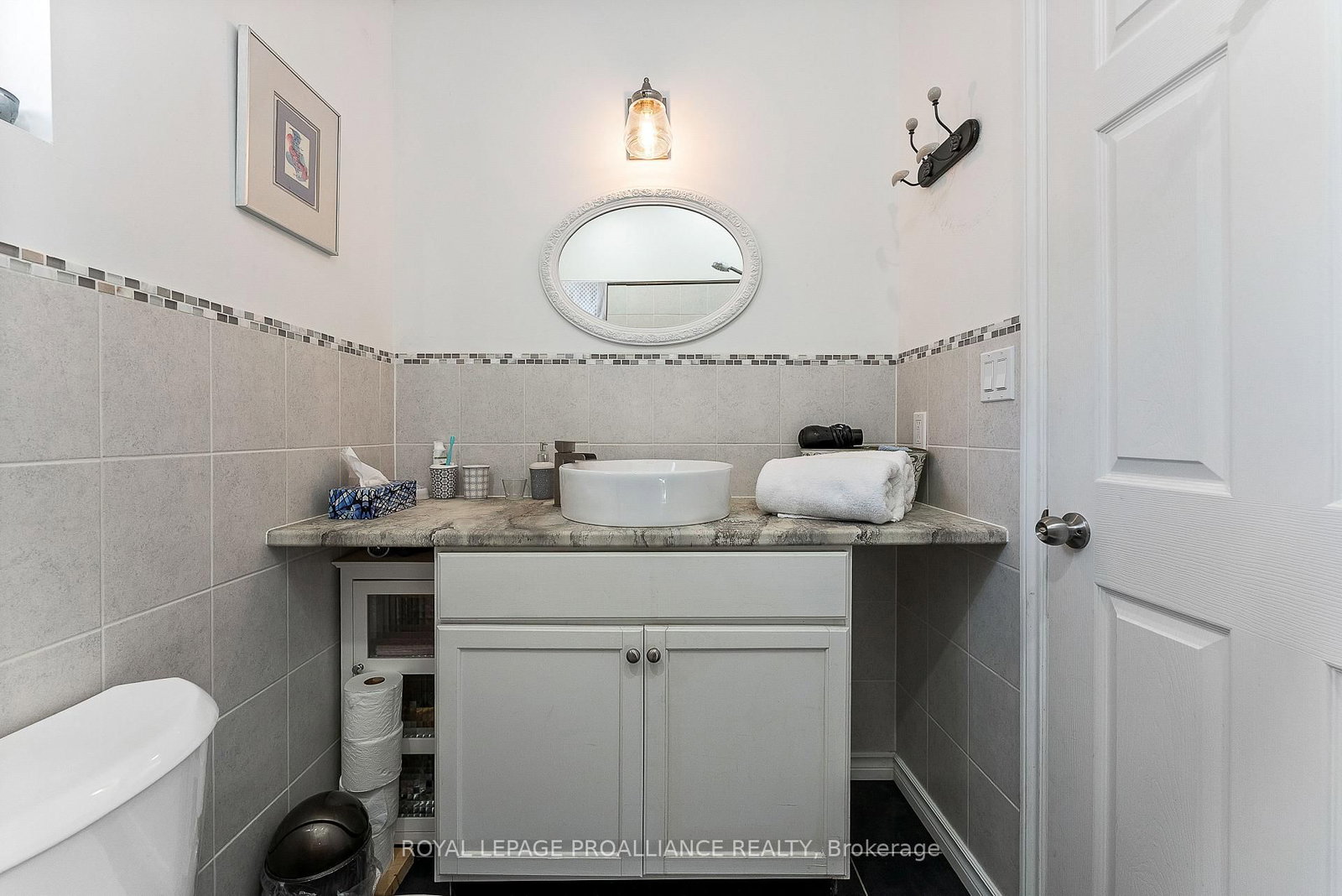 630 Old Highway 2 • Quinte West, ON photo 34