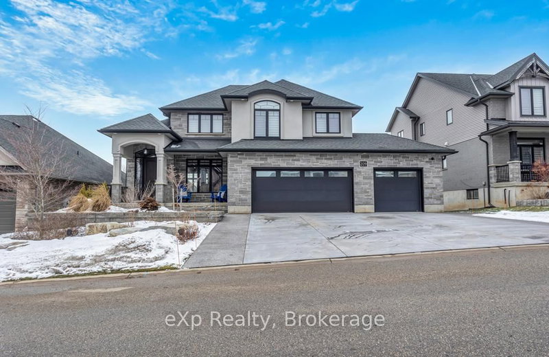 209 Boot Hill Rd, Woodstock, N4S 0B8 | Image 3