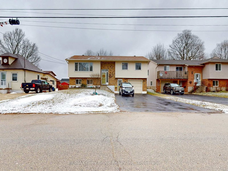 560 20th St E, Owen Sound, N4K 2B6 | Image 2