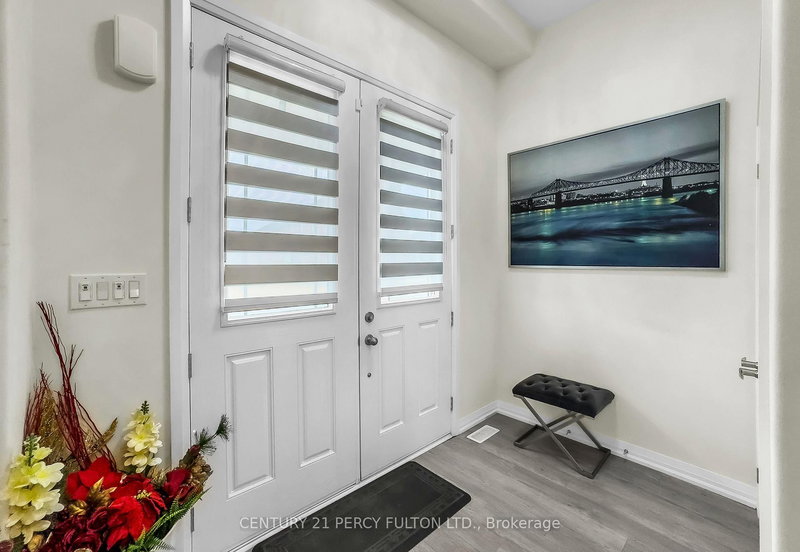 302 Cullen Tr, Peterborough, K9H 0J8 | Image 3