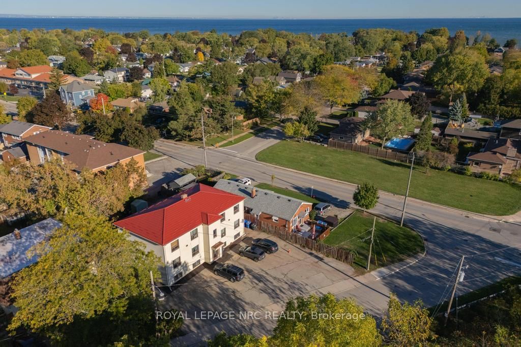 389 Elizabeth Street, Unit Unit 1 - Photo 2