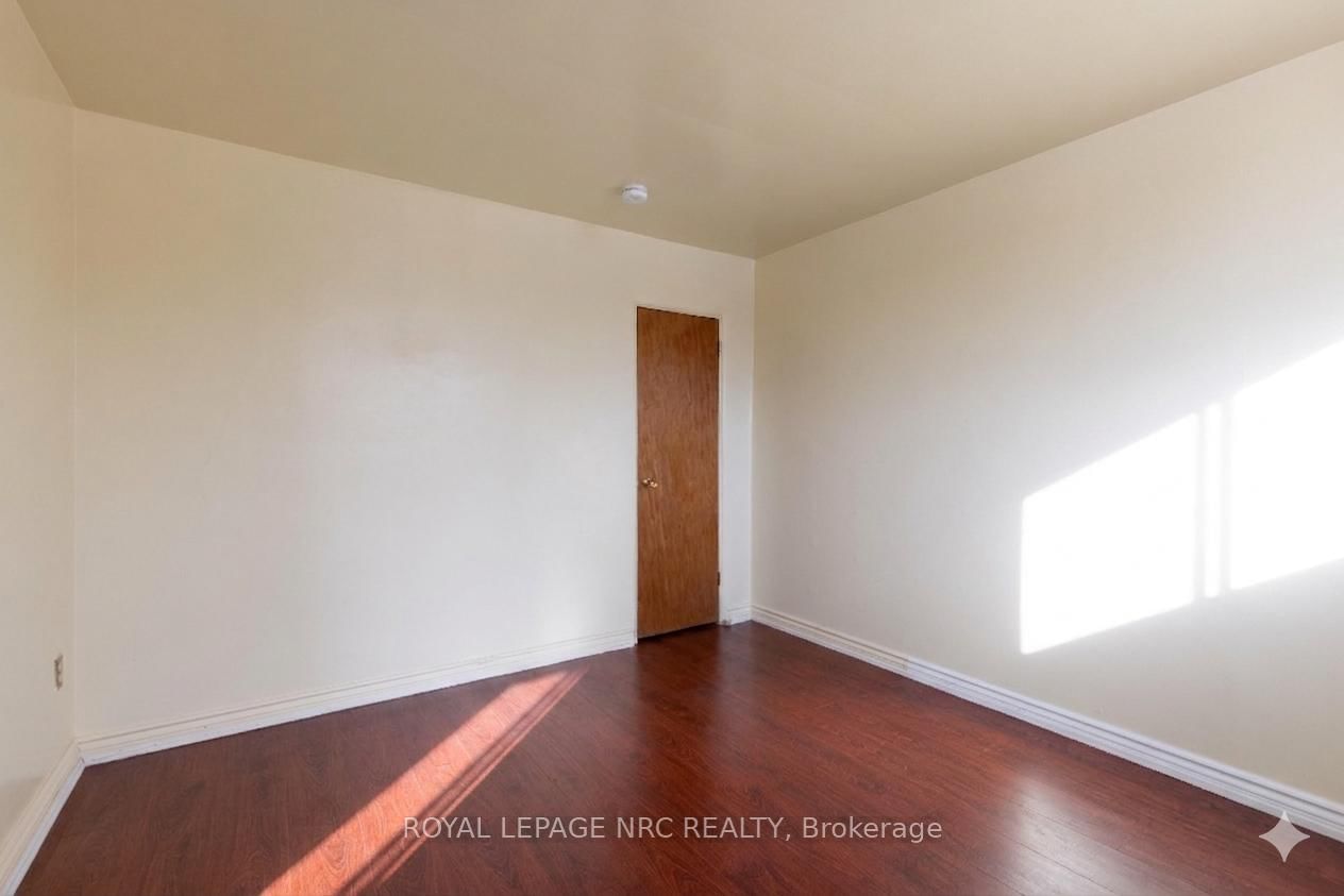 389 Elizabeth Street, Unit Unit 1 - Photo 7