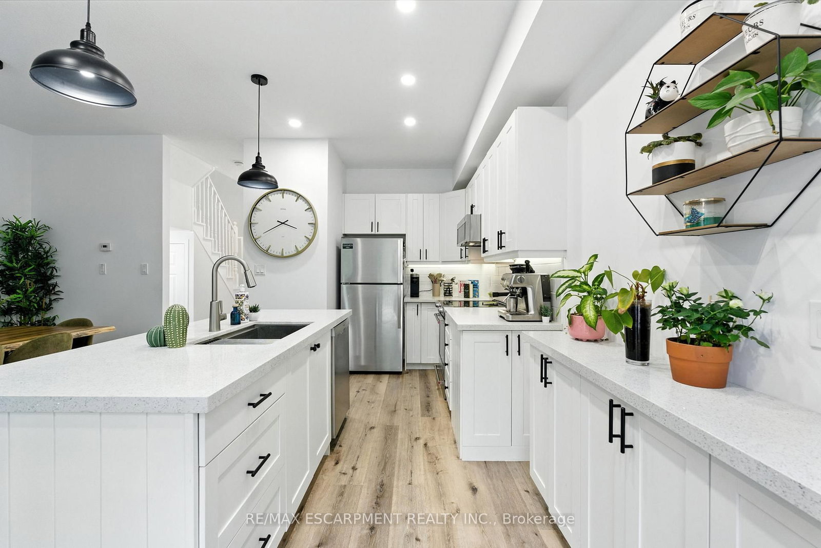 21 Diana Avenue, Unit 61 - Photo 18