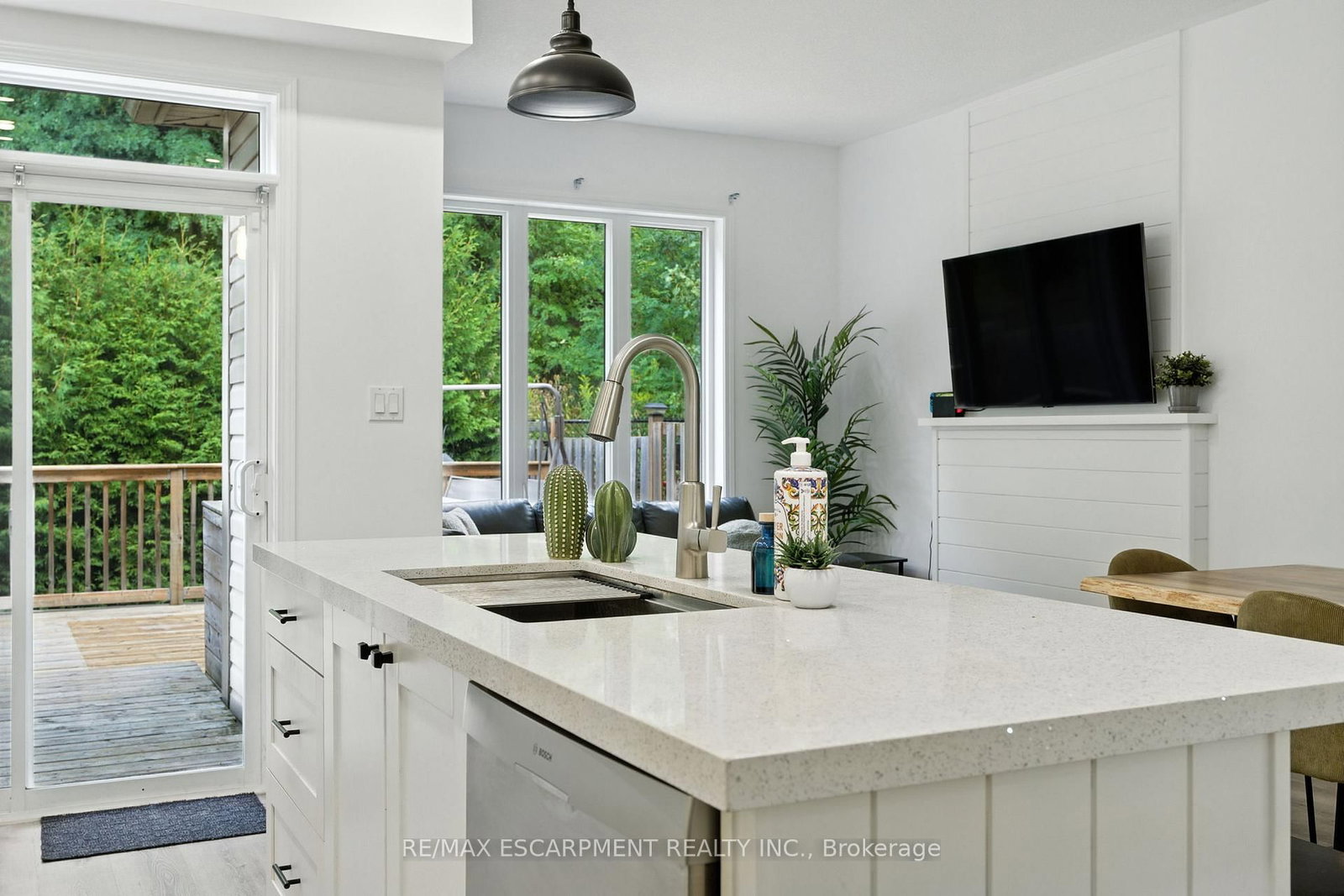 21 Diana Avenue, Unit 61 - Photo 20