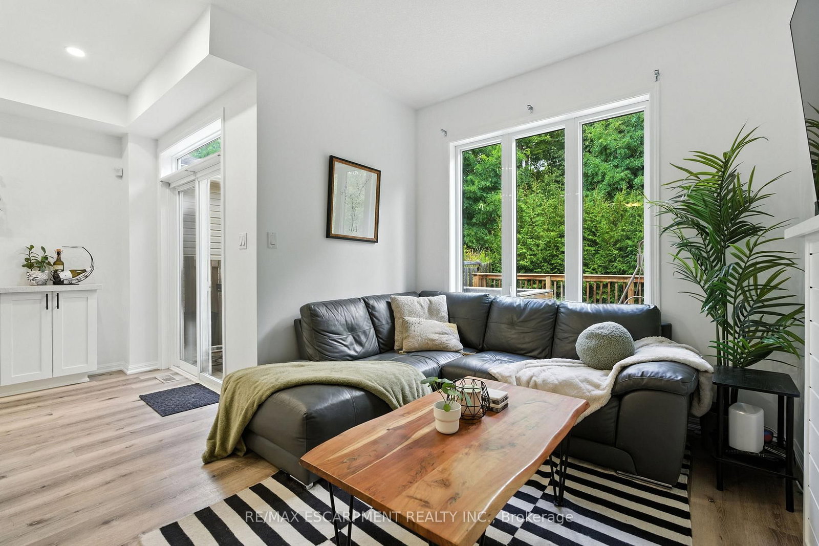 21 Diana Avenue, Unit 61 - Photo 23