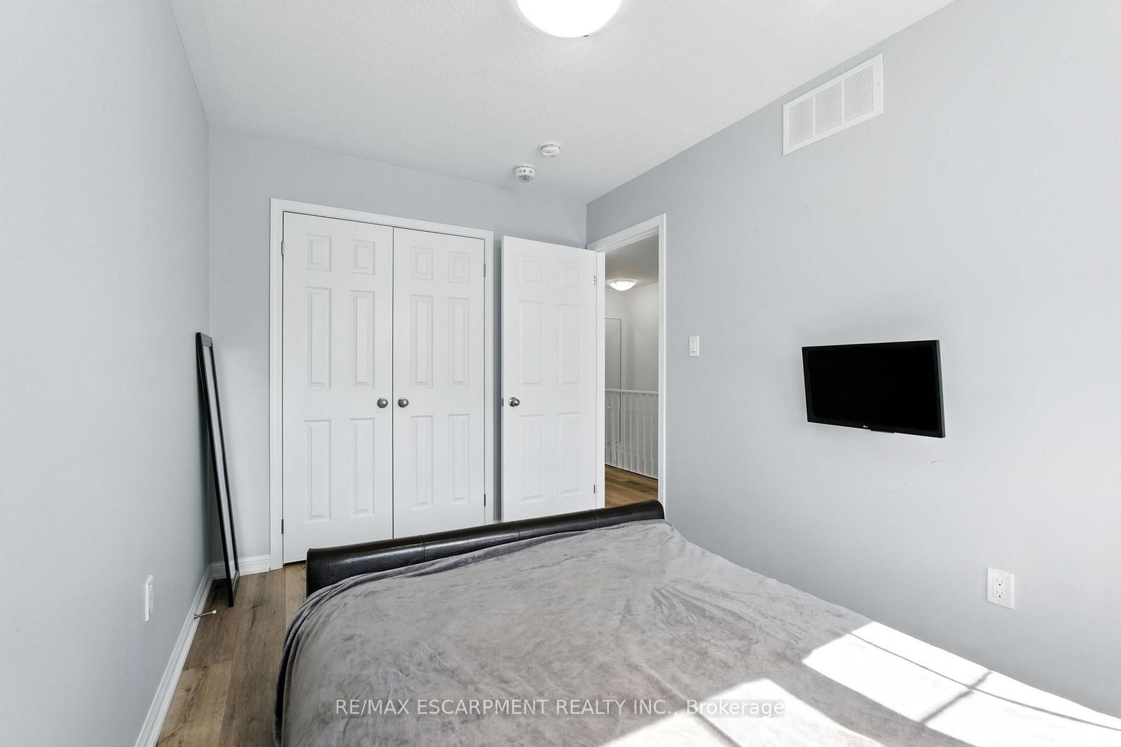 21 Diana Avenue, Unit 61 - Photo 33