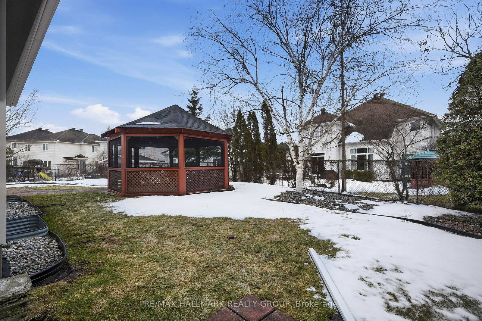 724 Long Point Circle - Photo 44