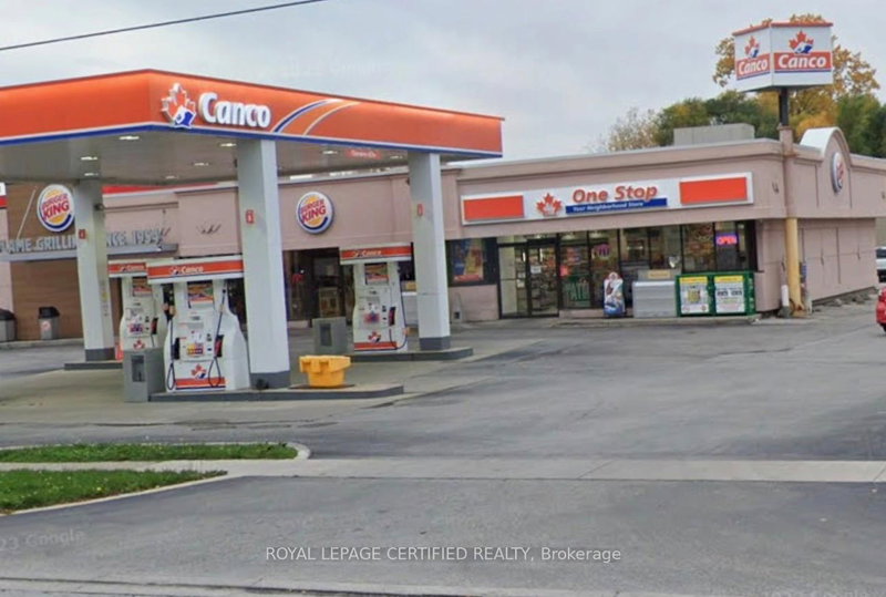 203 Indian Rd S, Sarnia, N7T 3W3 | Image 2