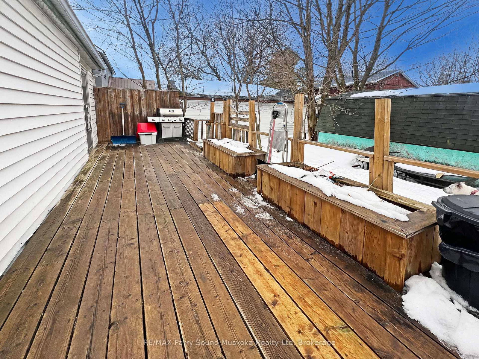 Listing Image 7