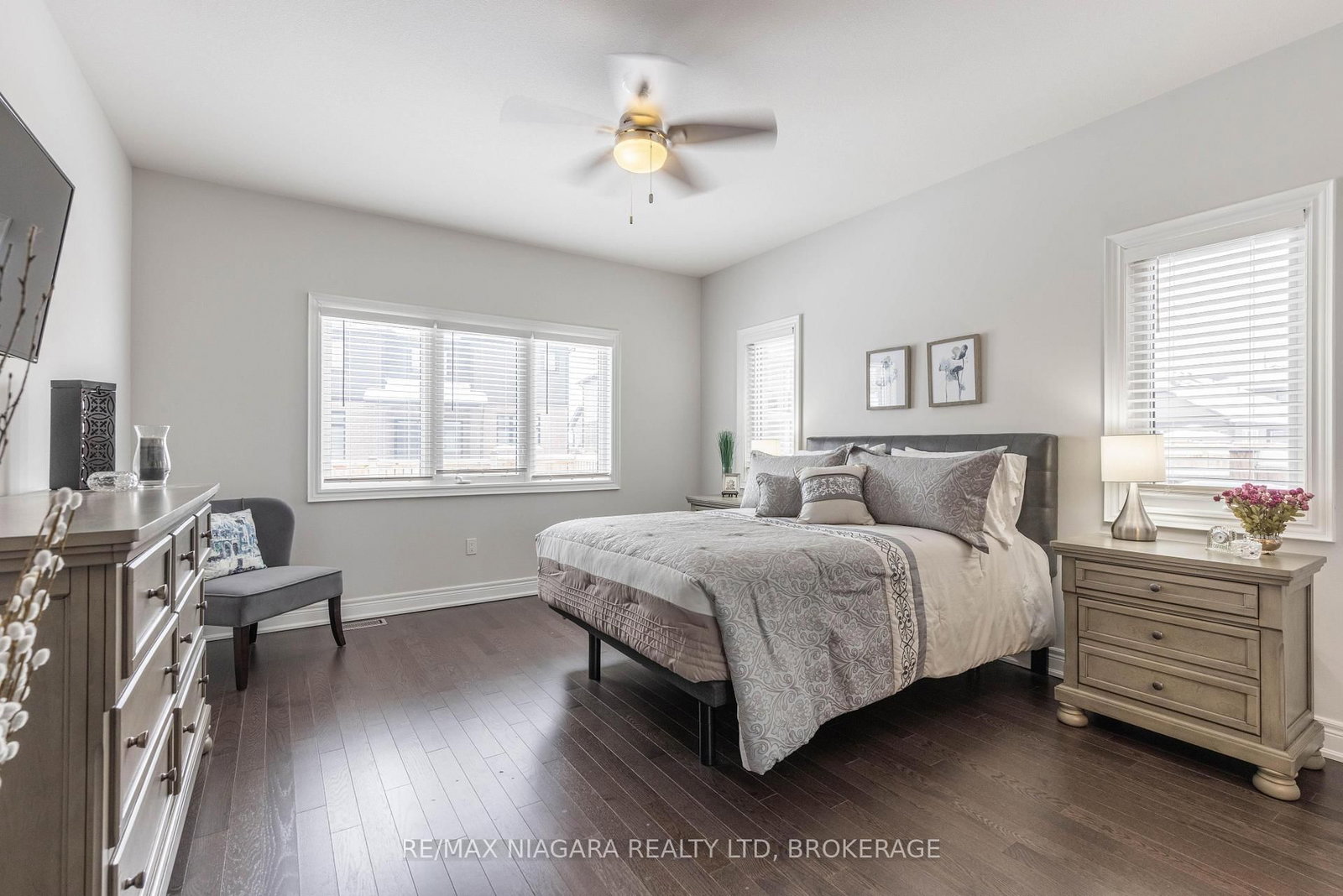 Detached House for sale at 3628 Allen Trail, Fort Erie, Ontario, L0S 1N0 - Ridgeway - MLS: X12928318