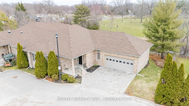 6 - 139 Glendale Ave, St. Catharines, L2T 2K2 | Image 2