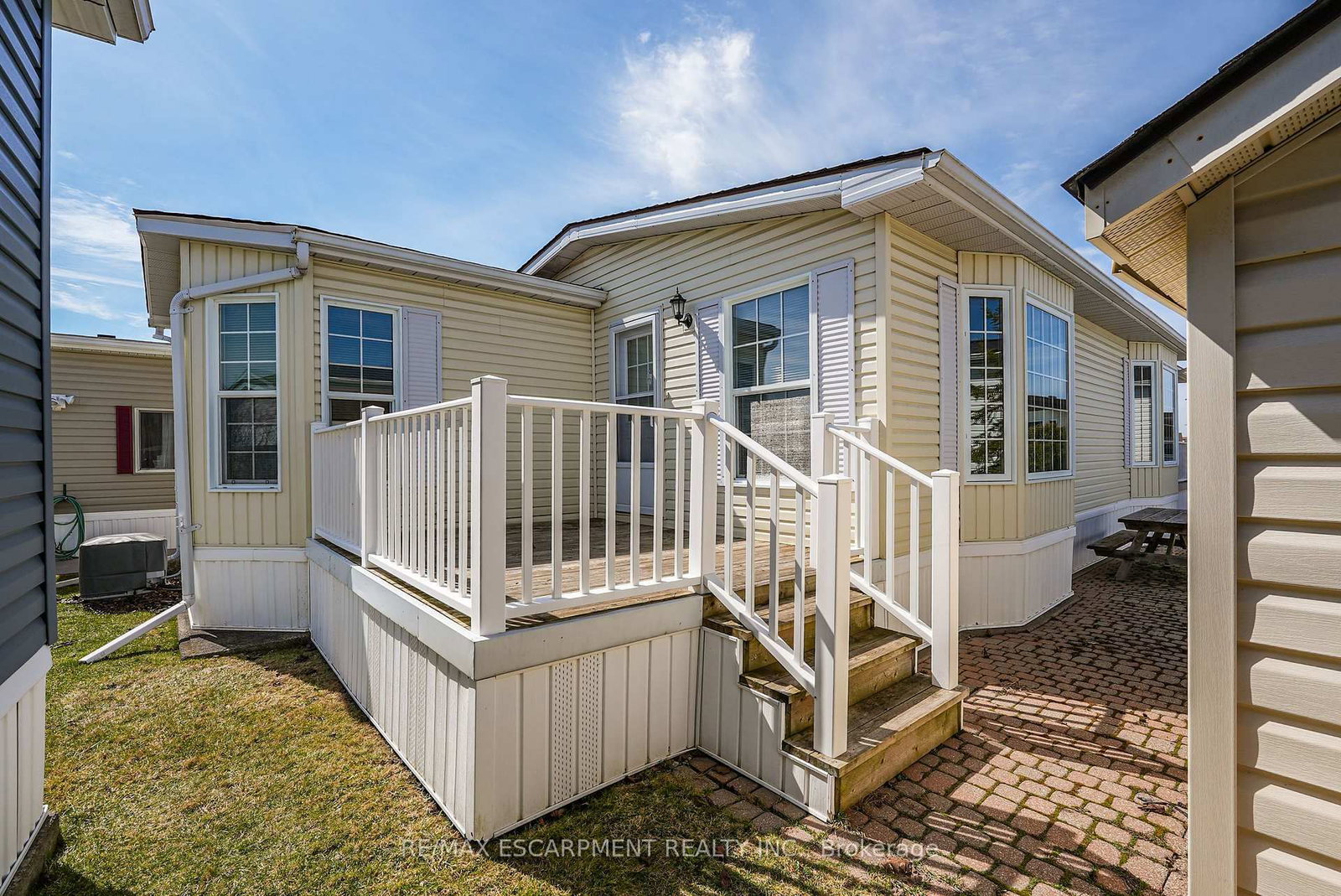 3033 Townline Road, Unit 11 - Photo 19