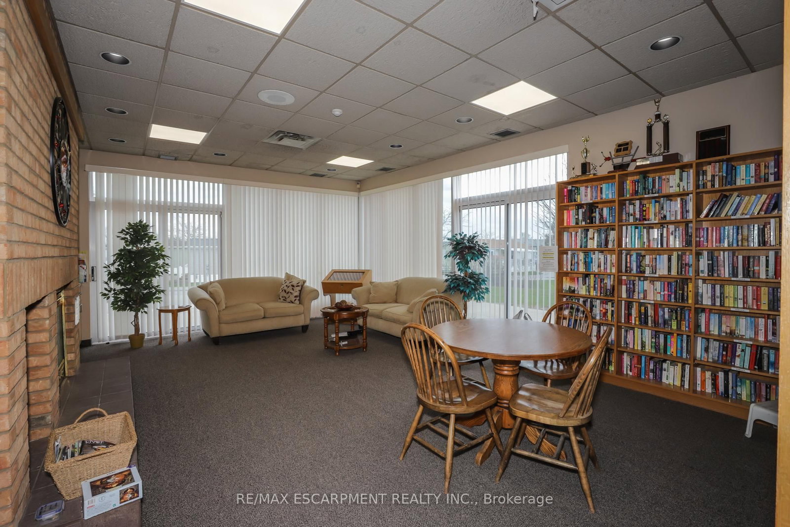 3033 Townline Road, Unit 11 - Photo 39