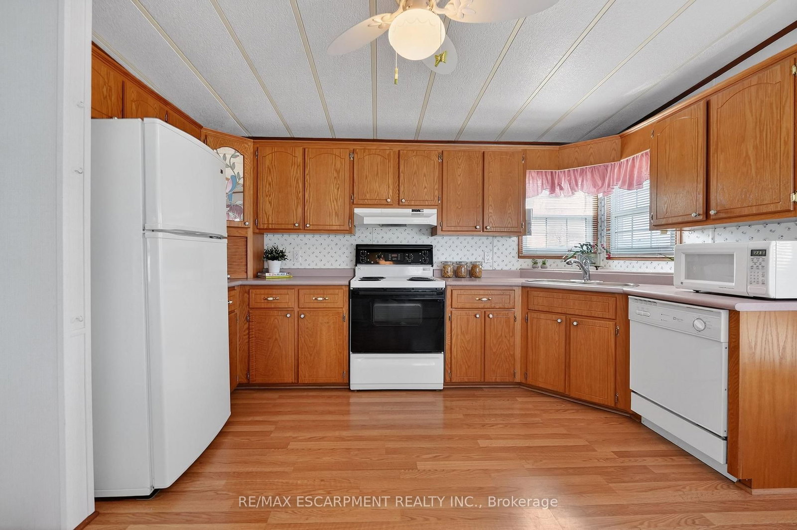 3033 Townline Road, Unit 11 - Photo 7