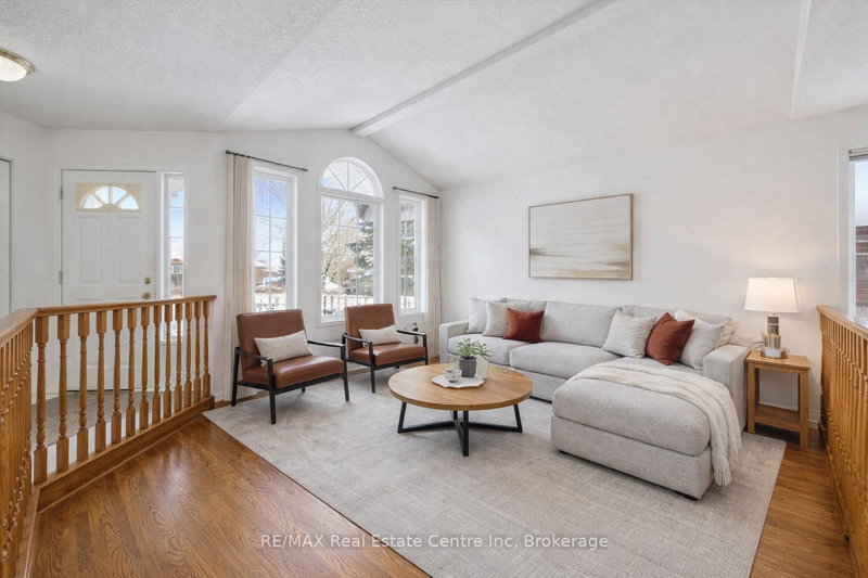 19 Merganser Dr, Guelph, N1C 1C8 | Image 2