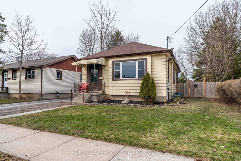 316 Dufferin St, Fort Erie, L2A 2T9 | Image 2