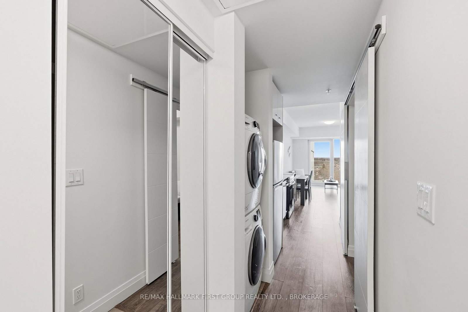 652 Princess Street, Unit 1020 - Photo 8
