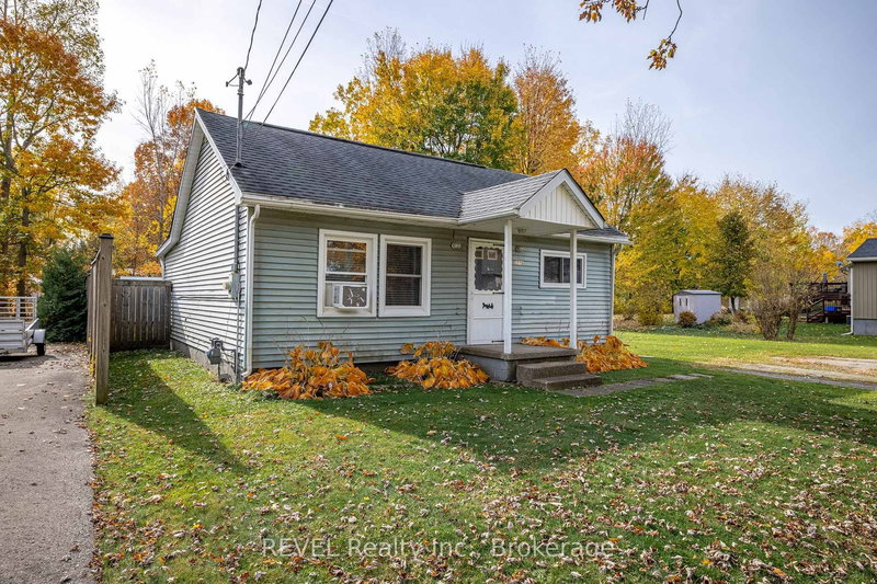 home for sale on 3229 Grove Avenue