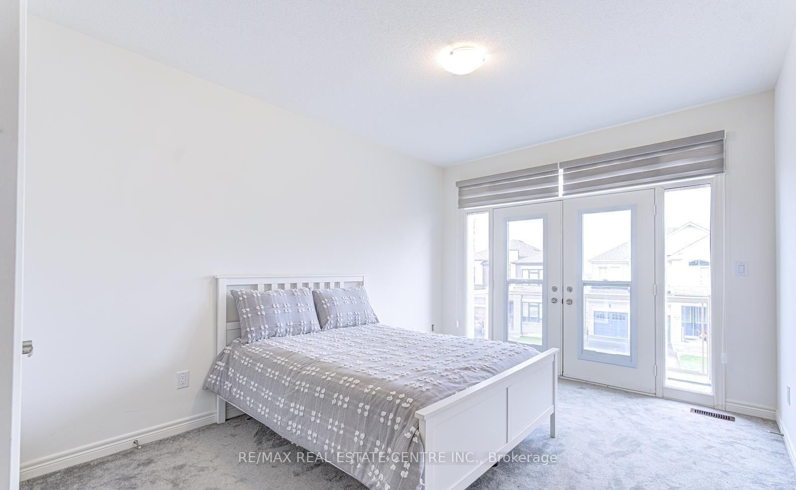 11 Trailbank Gardens - Photo 18