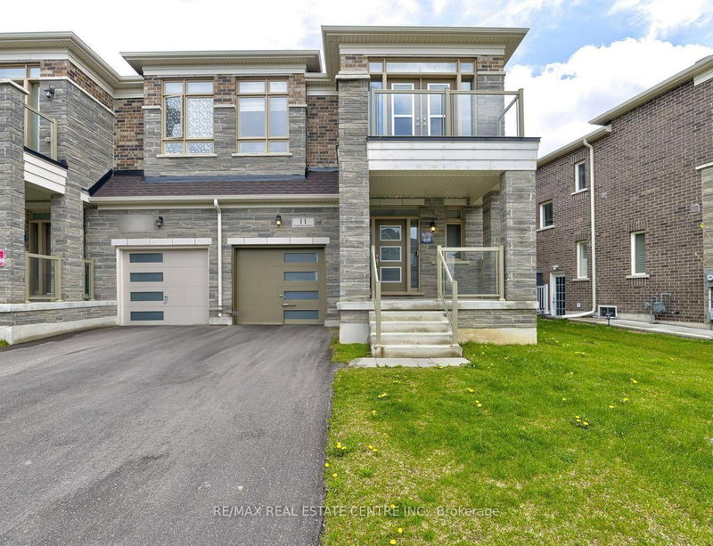 11 Trailbank Gdns, Hamilton, L8B 1Z3 | Image 2