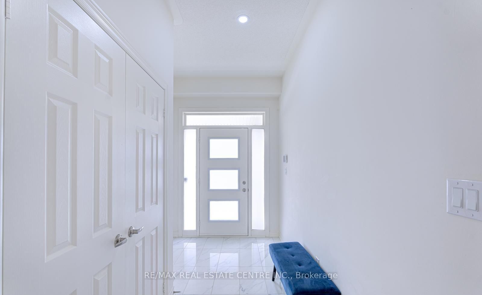 11 Trailbank Gardens - Photo 4