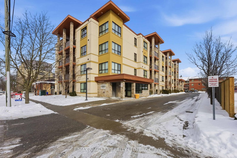 home for sale on 404-26 Wellington Street