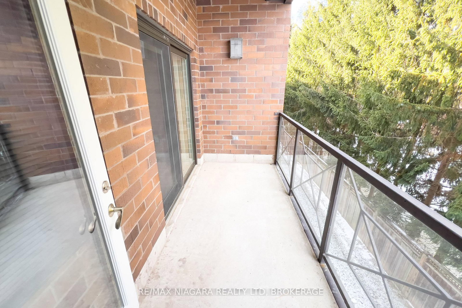 2799 St. Paul Avenue, Unit 306 - Photo 16