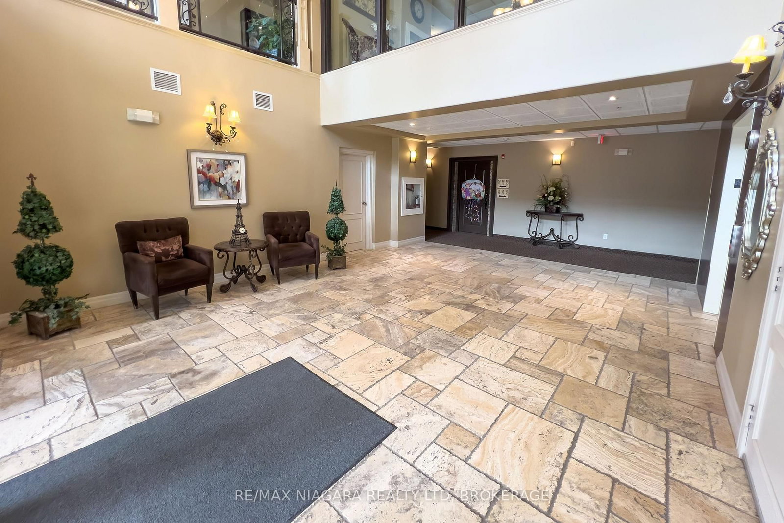 2799 St. Paul Avenue, Unit 306 - Photo 17