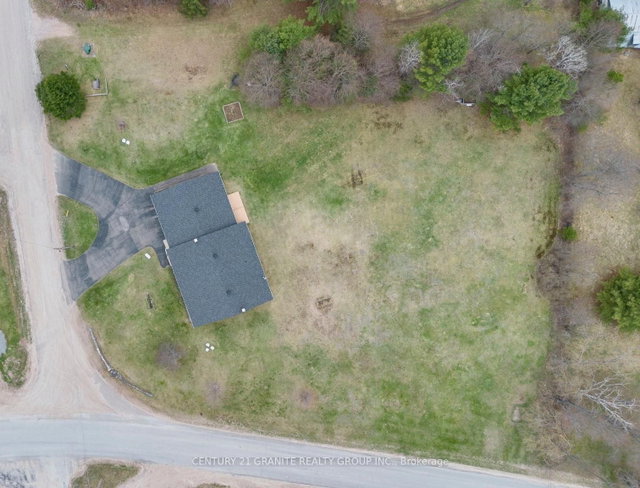 6 Stringer Road