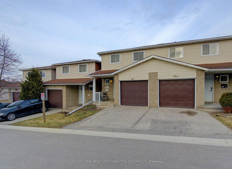 C - 302 Bluevale St N, Waterloo, N2J 4G3 | Image 2