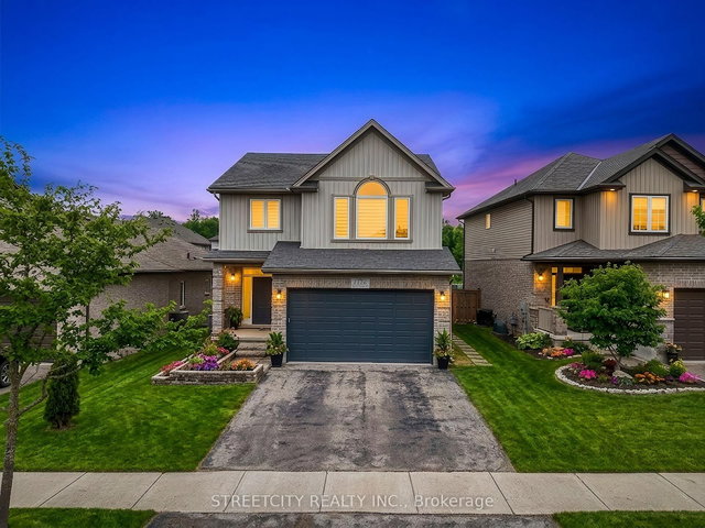 1126 NORTH WENIGE Drive