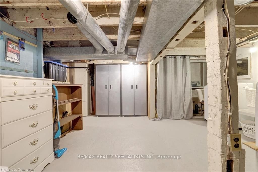 17 Foster Street - Photo 32