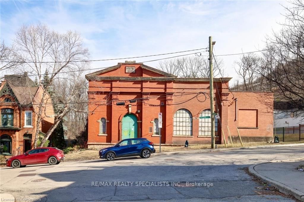 17 Foster Street - Photo 34