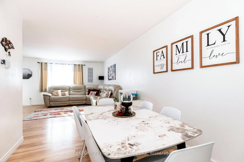 12 Noel Ave, London East, N5V 1A9 | Image 3