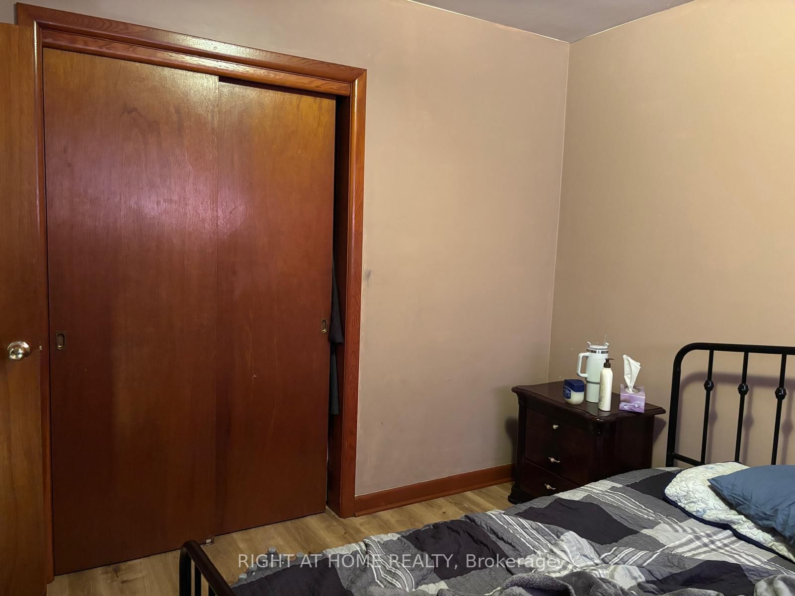 Detached House for sale at 1224 Dunsmure Road, Hamilton, Ontario, L8H 1L6 - McQuesten - MLS: X12929350