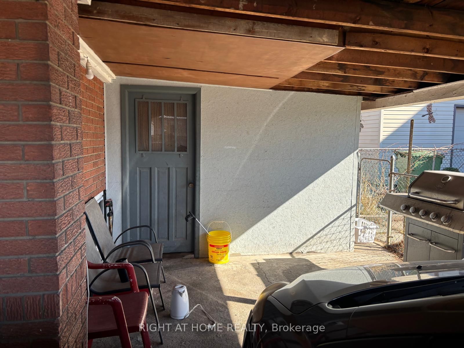 Detached House for sale at 1224 Dunsmure Road, Hamilton, Ontario, L8H 1L6 - McQuesten - MLS: X12929350